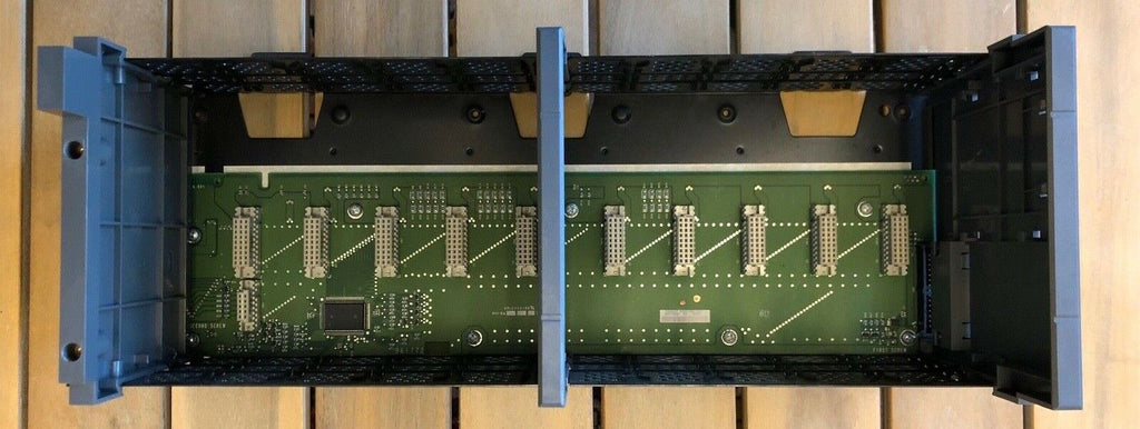 Allen-Bradley 1746-A10 SLC500 10-Slot-Rack 
