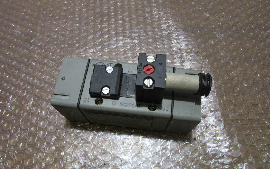 Bosch 0 820 025 910 Pe max.10 bar Ventil