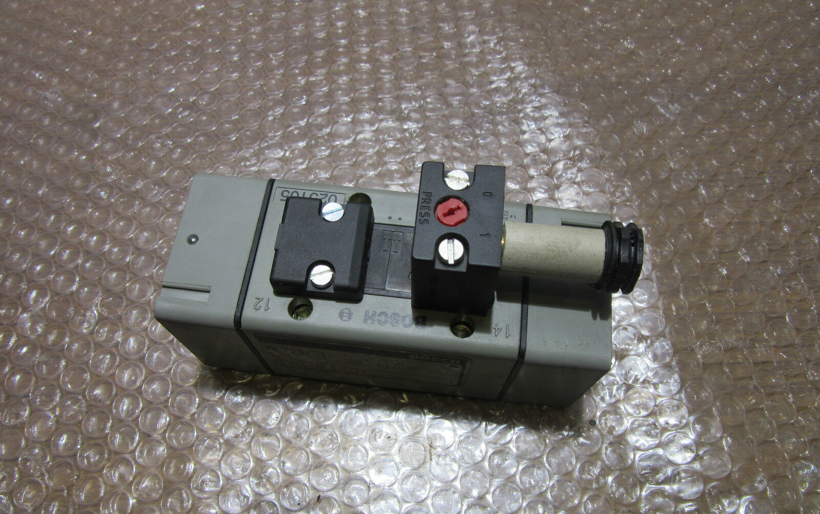 Bosch 0 820 025 910 Pe max.10 bar Ventil