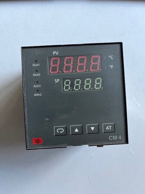 Temperaturregler CM4 90-240V INPUT PT100 RELAIS OUTPUT 2X ALARM RELAIS