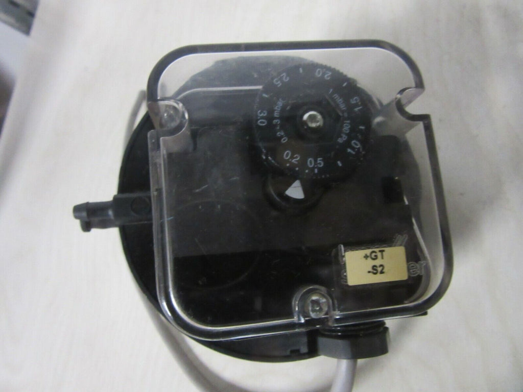 Krom Schröder DL3AG-3Z Druckwächter Pmax=150mbar IP54 