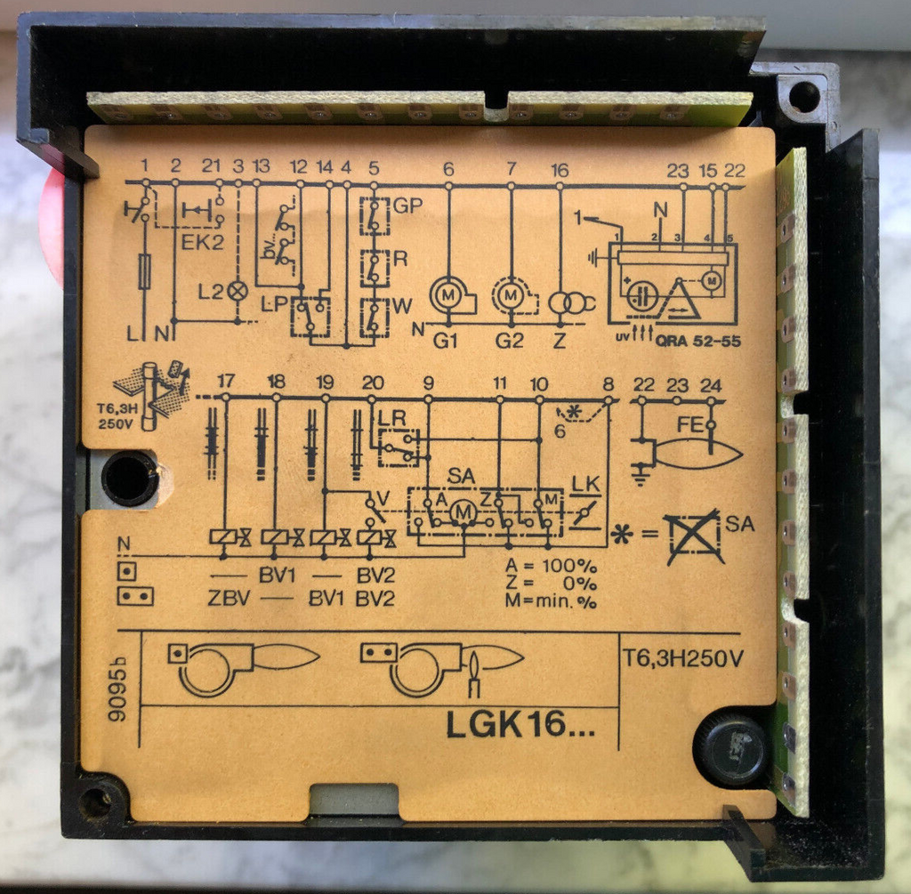 LANDIS & GYR LGK16.322A27 Feuerungsautomat