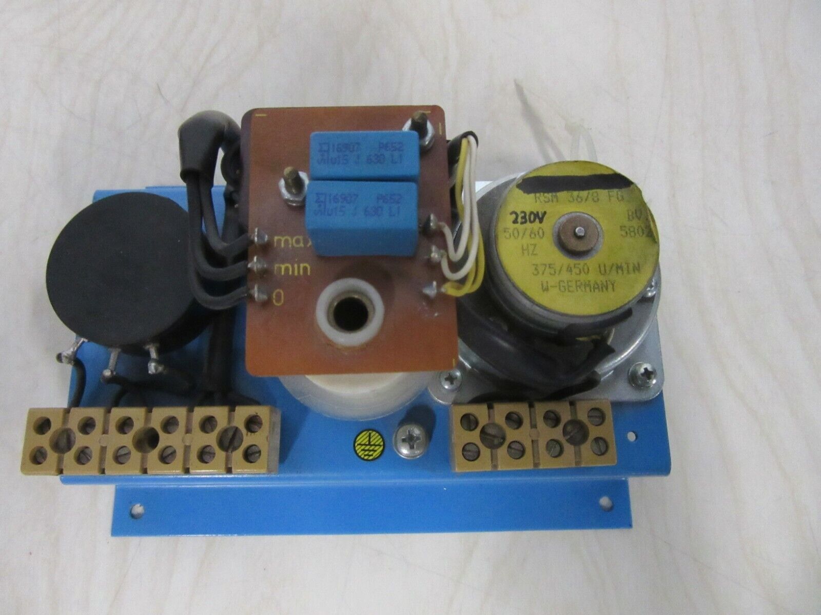 Reo Transformator RMOKE P370 mit Kond.-Motor 230V, 50Hz