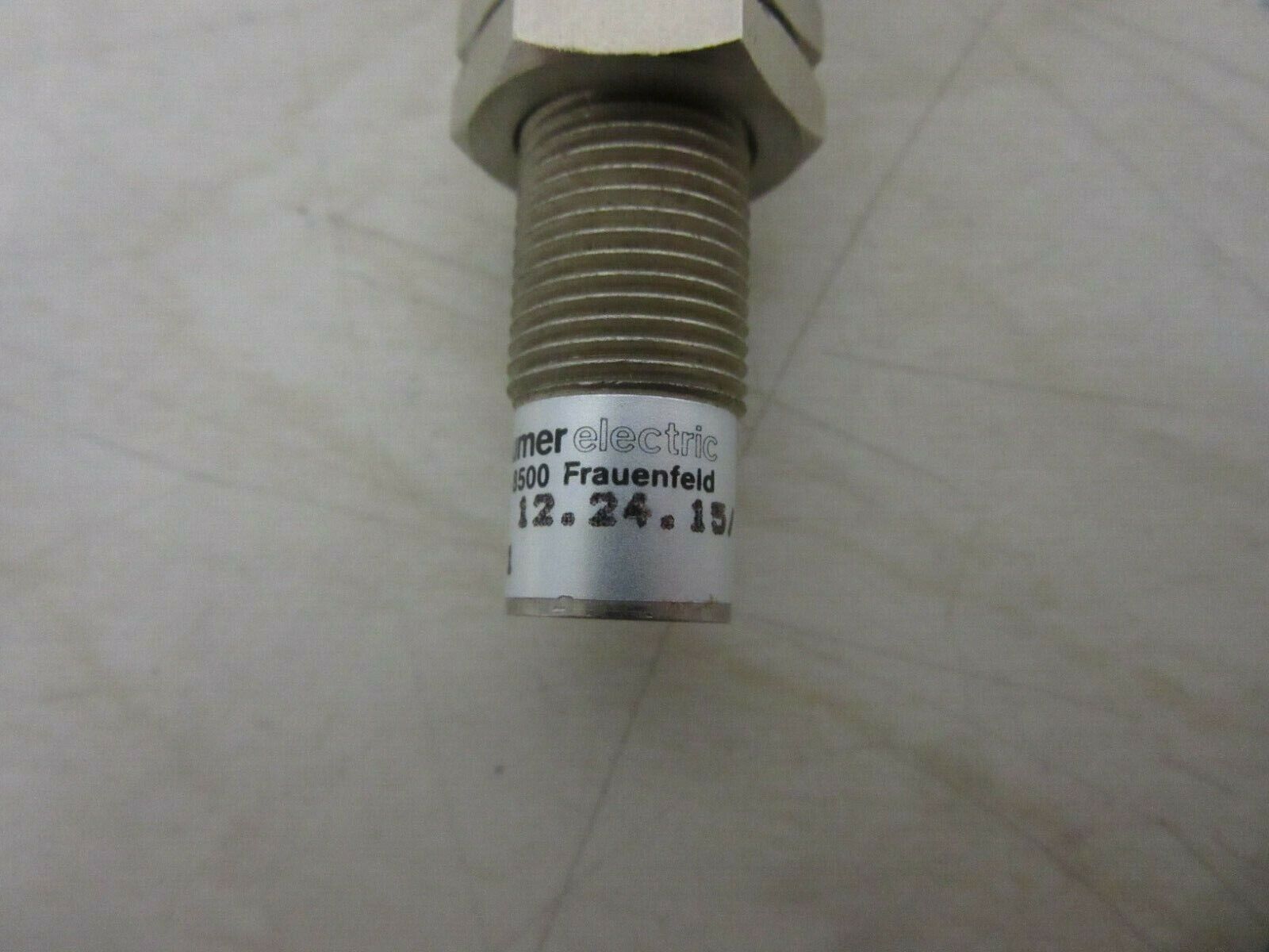 Baumer induktiver Näherungssensor 1FR 12.24.15/ K331