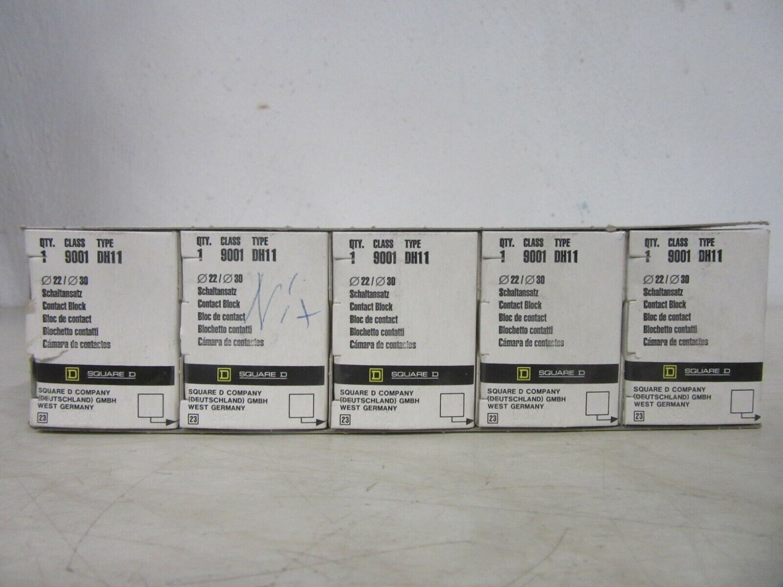 Square D 9001 DH11 Schaltansatz Contact Block 5x