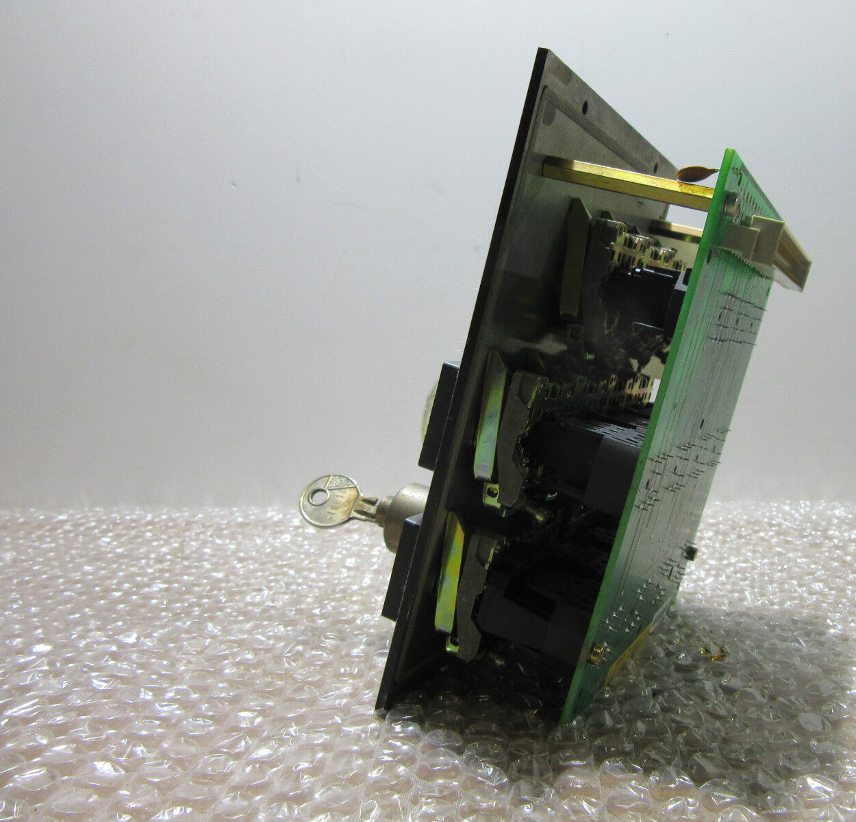 BOSCH 1070921129-101 LS 27.00 RR R1 UL 94 V-0