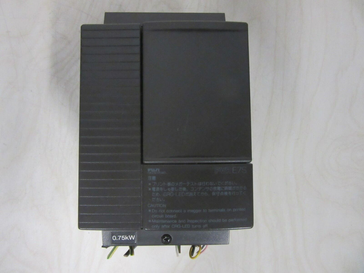 Fuji Electric FVR008E7S-2S  0,75kW Frequenzumrichter