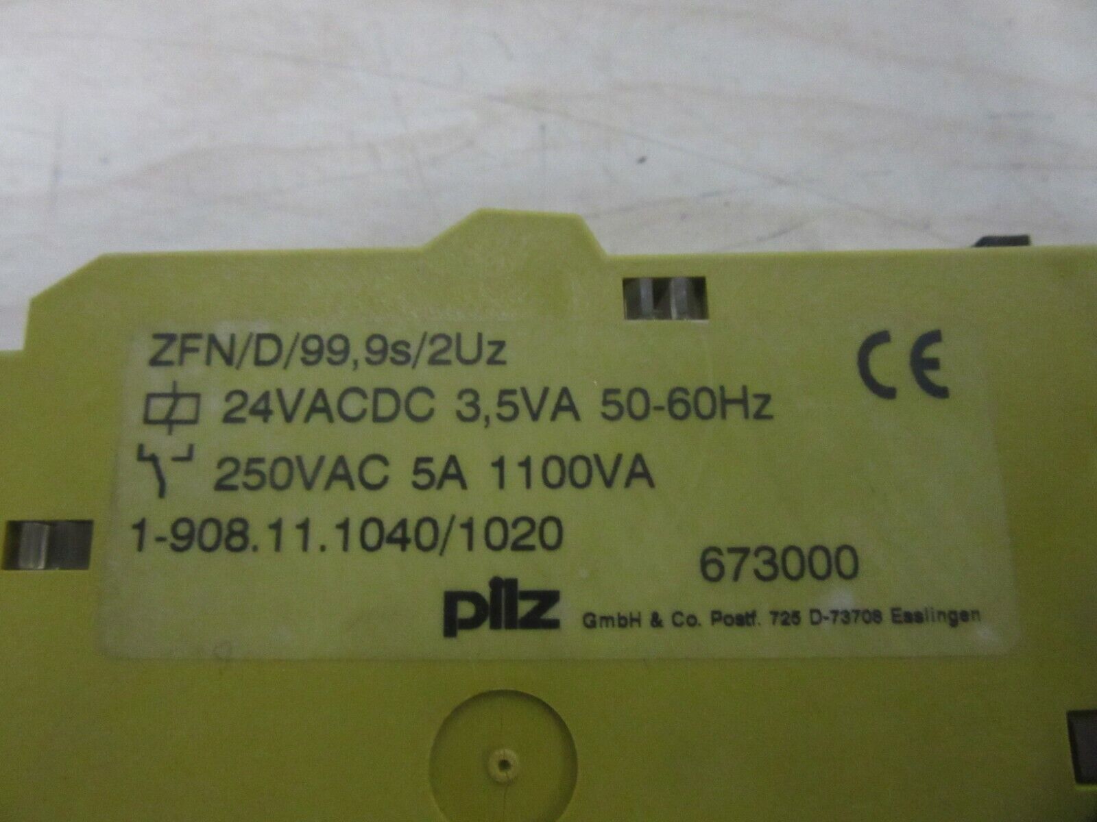 Pilz ZFN/D 99,9s/2Uz Zeitrelais 673000