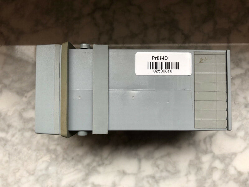 Jumo dTRON 316 Temperaturregler 703041/181-400-23/000