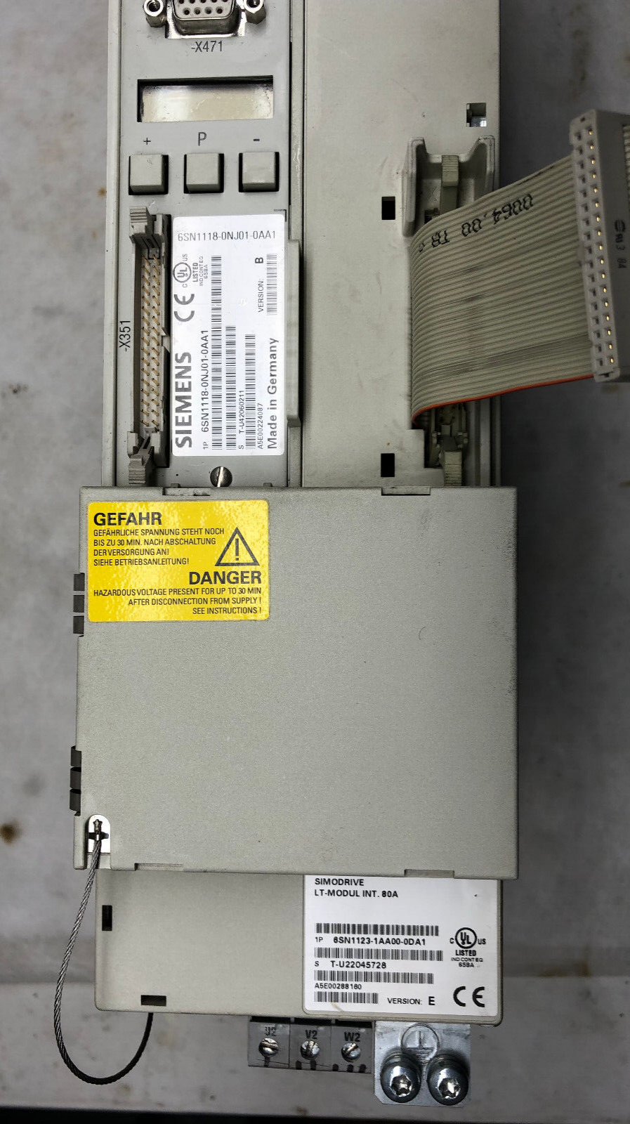 Siemens 6SN1118-0NJ01-0AA1 Version B SIMODRIVE Steuergerät m. Simodrive LT-Modul