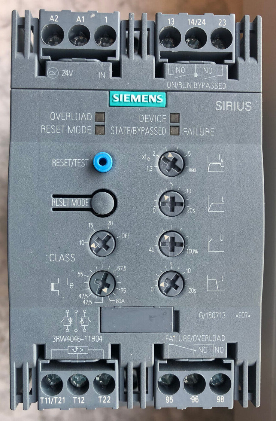 Siemens 3RW4046-1TB04 AC Semiconductor Motorstarter 80A, 45KW
