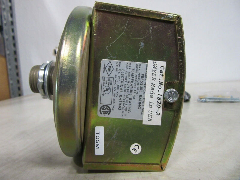 Dwyer Differenz-Druck Schalter Typ 1820-2 DWY 9899 15 (6) A 230 V