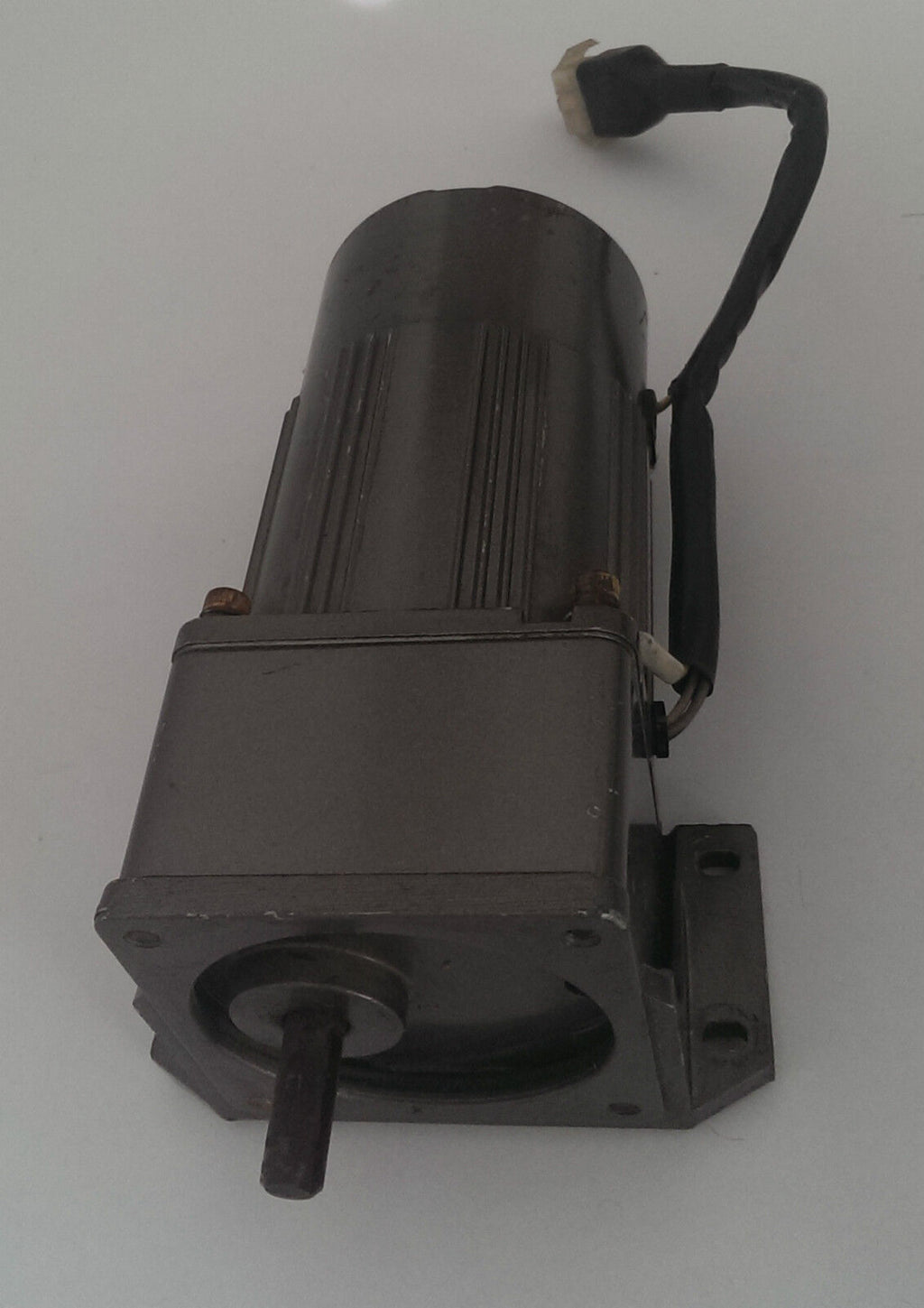 Panasonic M8RA25GB4W AC Servo Motor