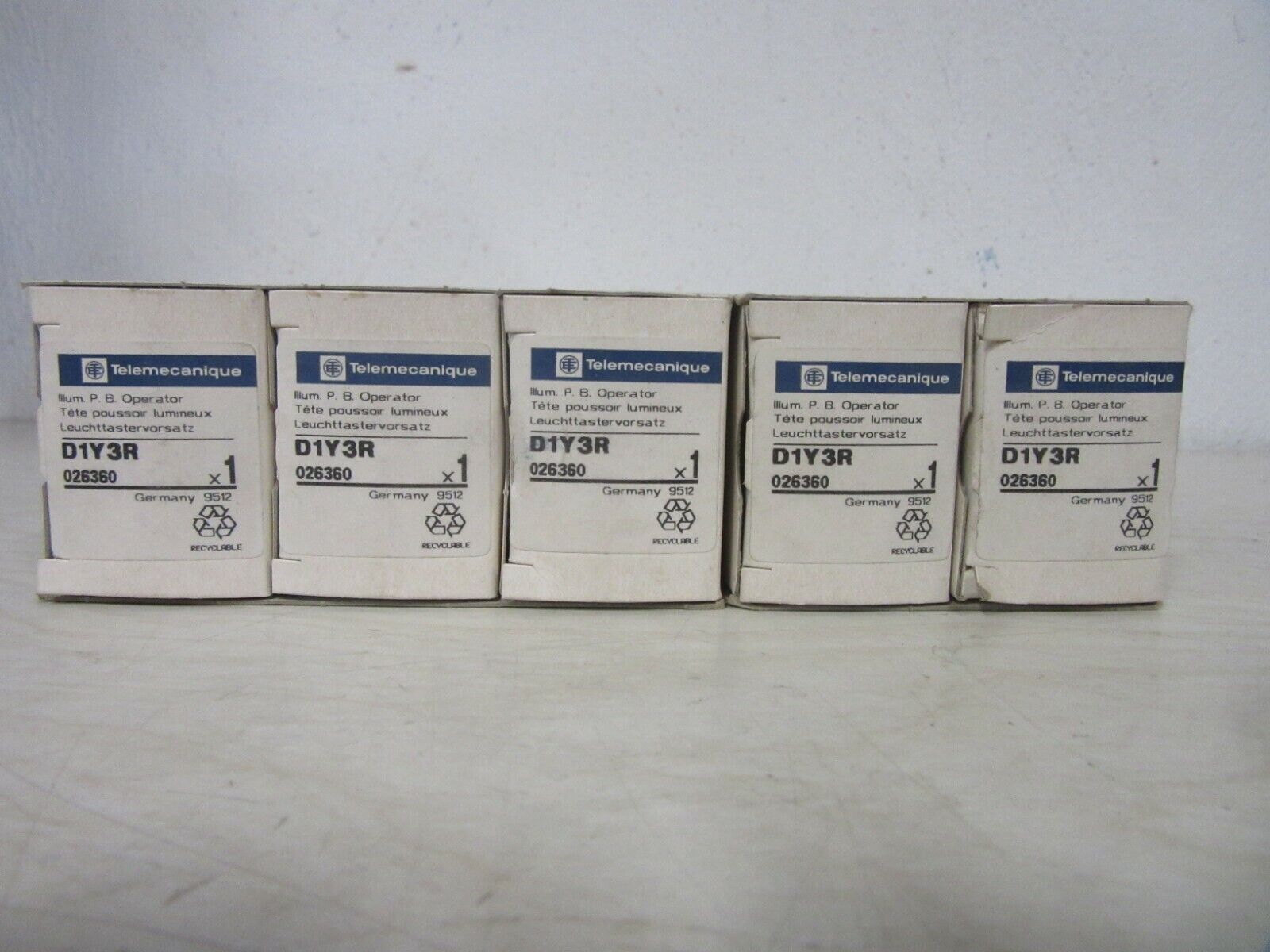 Telemecanique D1Y3R Leuchttastervorsatz 026360 -5pieces-