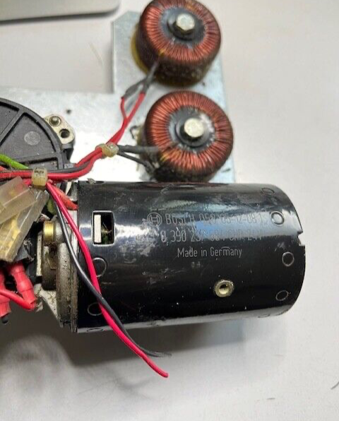 BOSCH Motor 0 390 257  694 24Volt