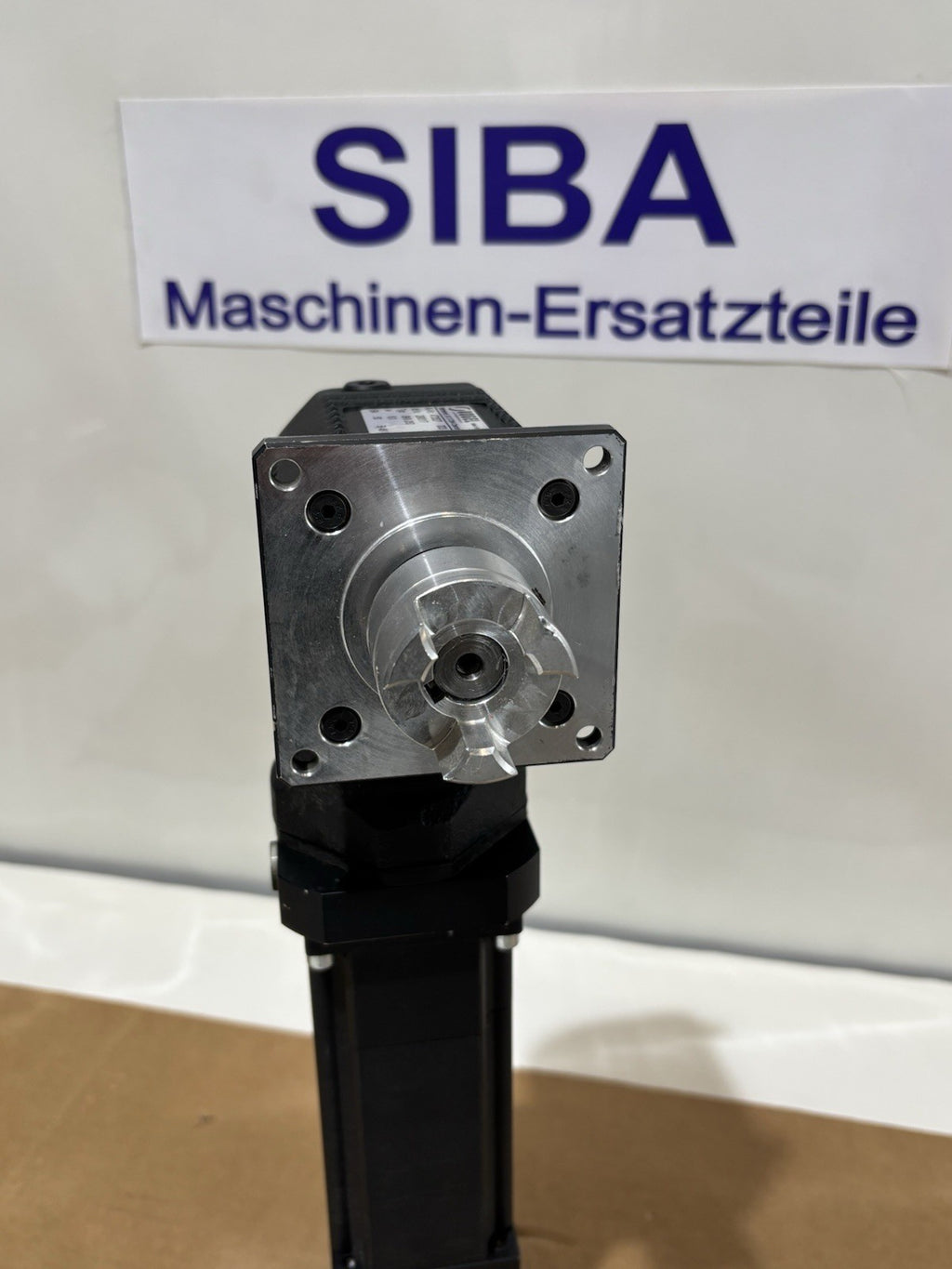 LENZE MCS 06I41-RS0P1-A11N-ST5S00N-R0SU 15064992 Vogel SKN 050 298317