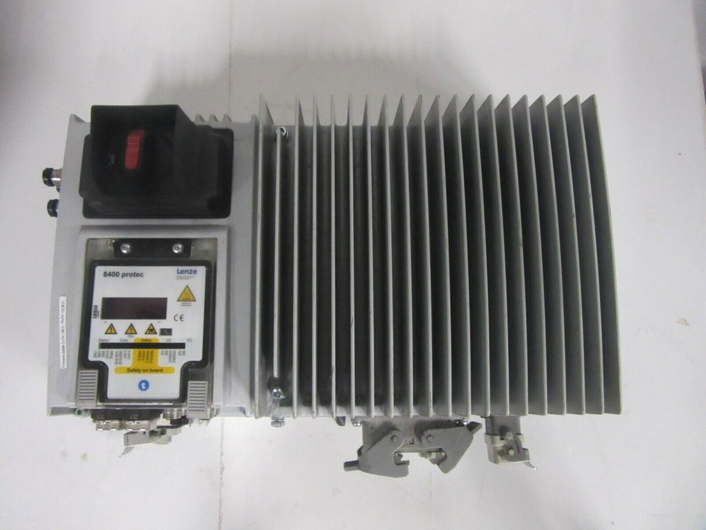 Lenze Inverter Drives 8400 protec Type E84DSPBC4024R2SLCE 4,00kW