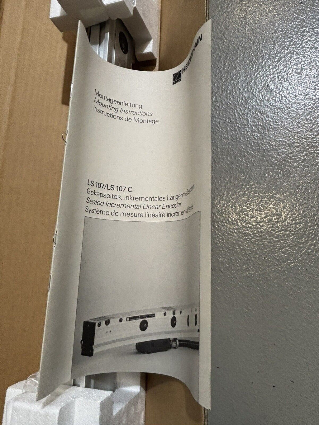 HEIDENHAIN LS107 ML1840 Id. Nr. 24388988 Linearmaßstab LS 107 1840mm OVP