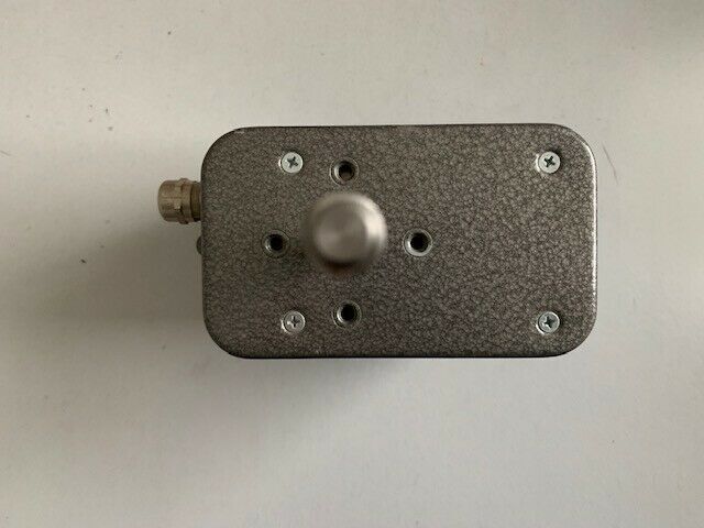 MIWE Spindelstellmotor 24V/DC HUB 120mm in 30Sec Spindellänge 120mm
