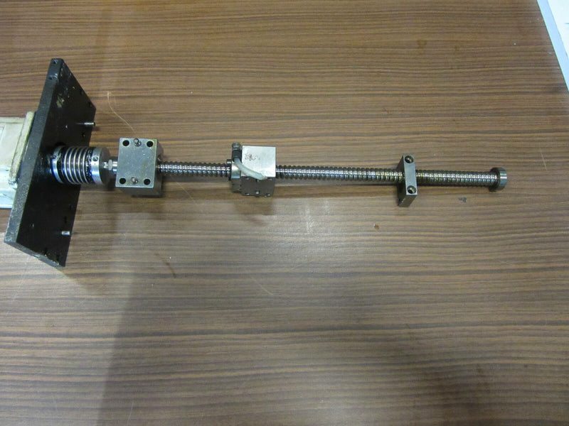 Mitsubishi AC Servo Motor HA 33NCB - S
