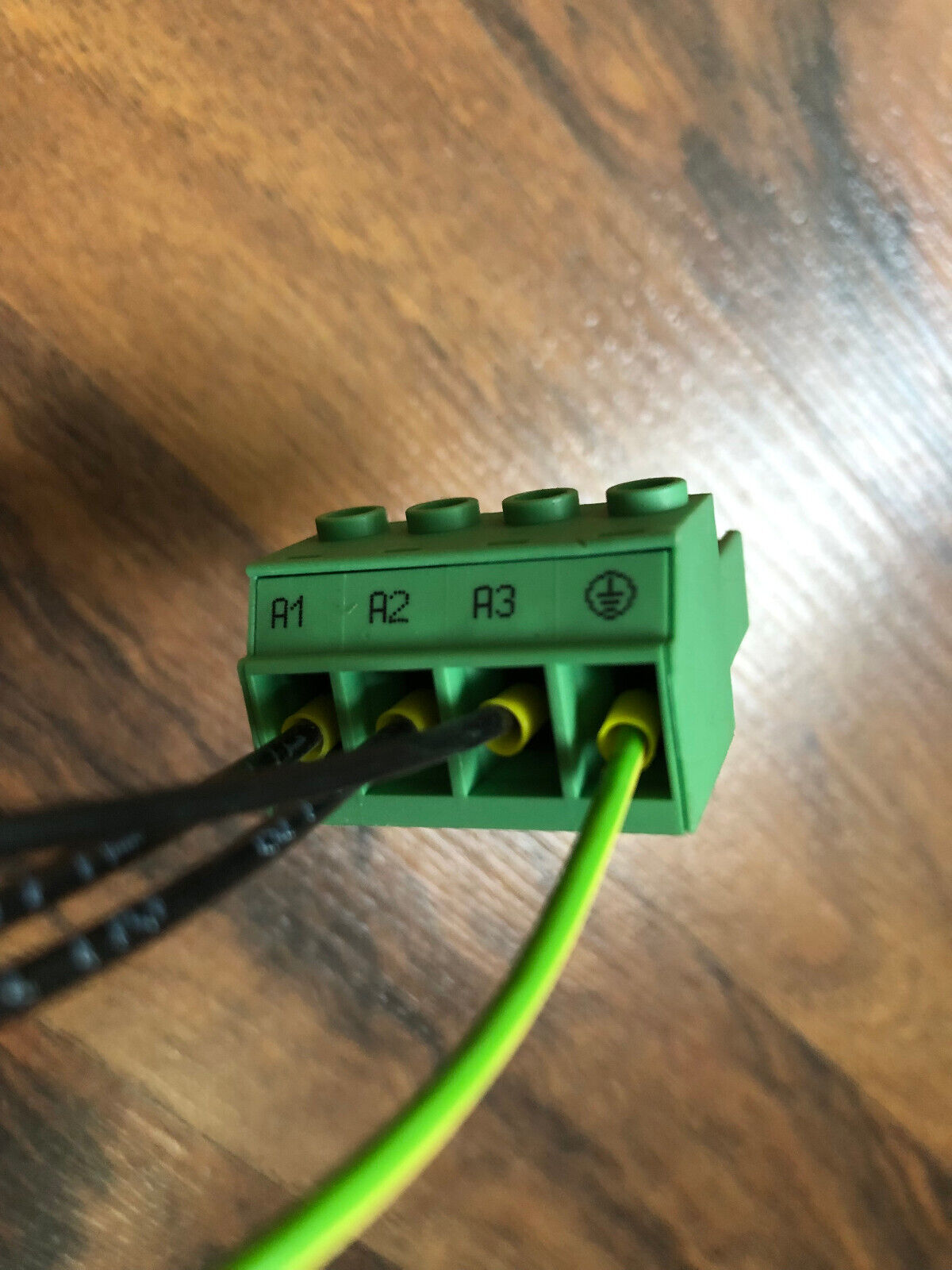 Kabel Servomotor  Länge: 16m, techn. Daten siehe Fotos: AWM Style 20234