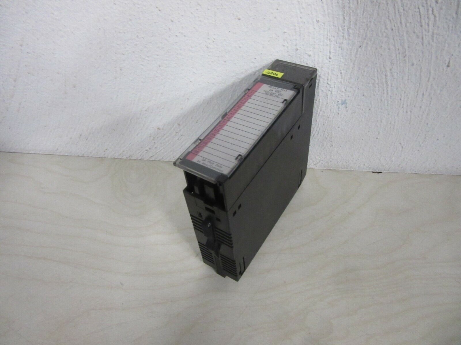 GE FANUC IC693MDL940C Output Relay