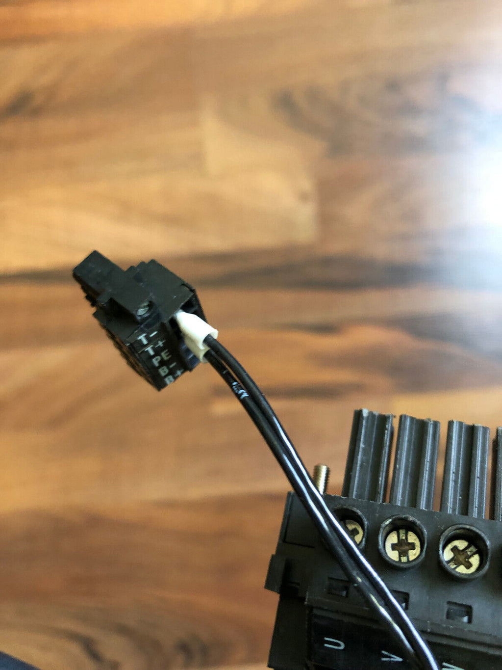 Kabel Servomotor  Länge: 7.1m, techn. Daten siehe Fotos: AWM Style 20234 IGUS