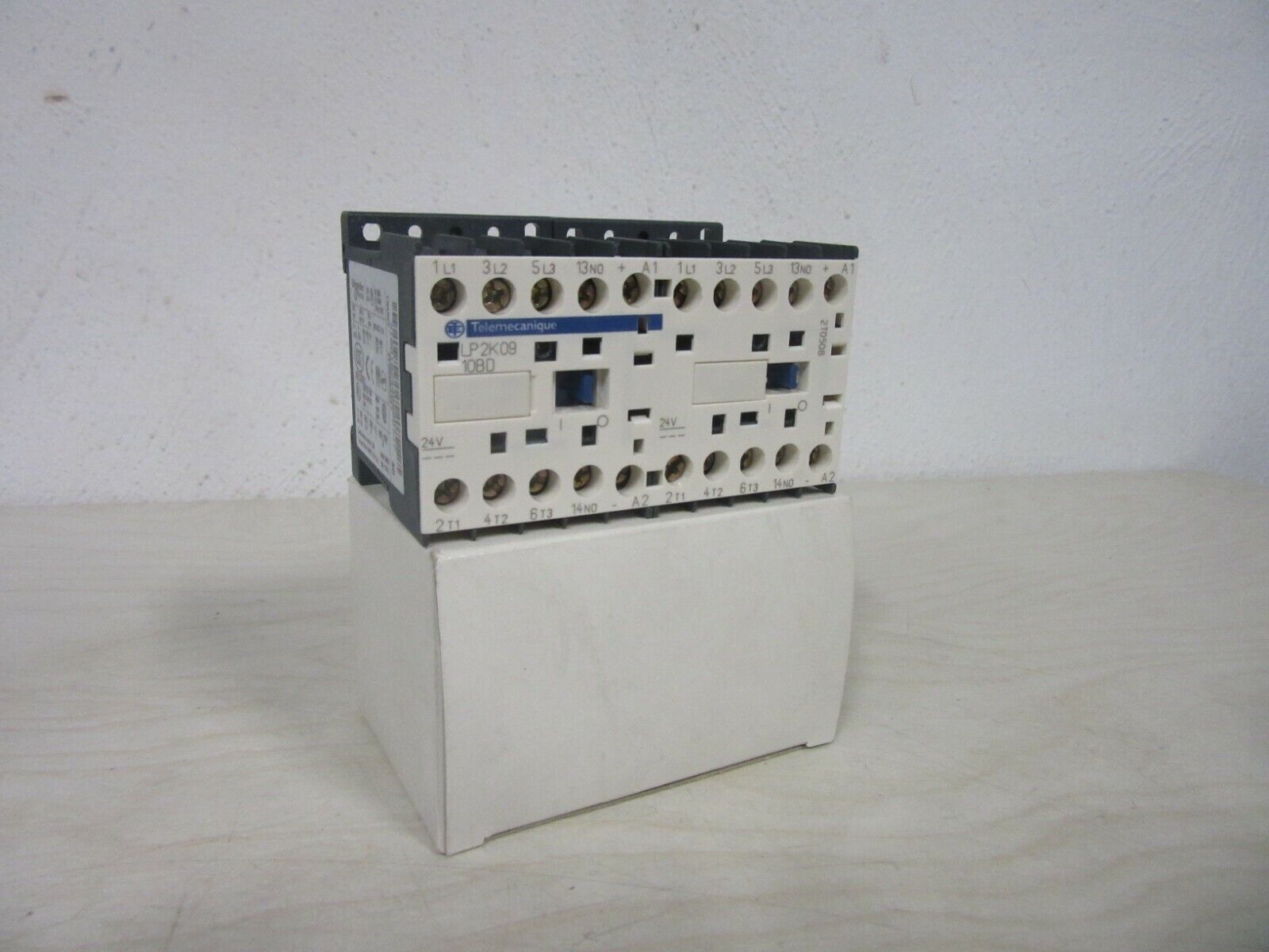 Telemecanique LP2 K0910 BD Wendeschütz 4kW-380/415V