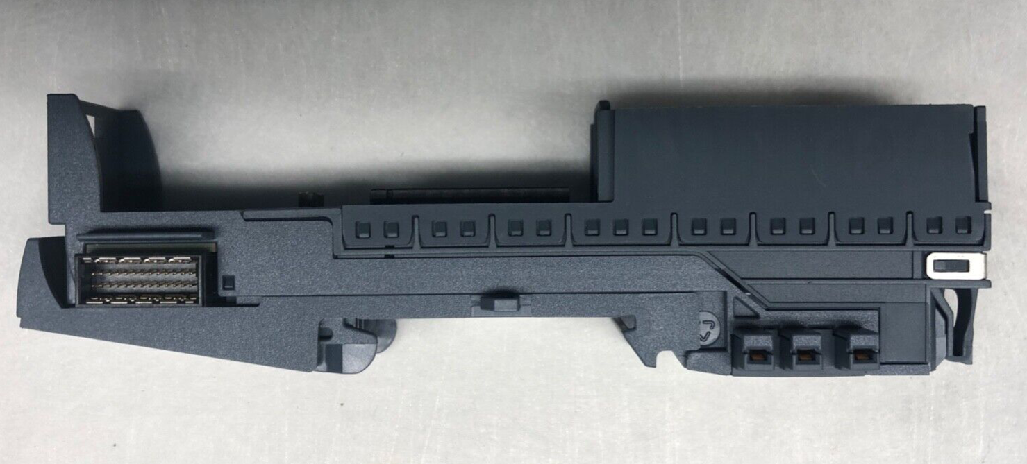 SIEMENS SIMATIC S7 BASE UNIT 6ES7 193-6BP00-0BA0