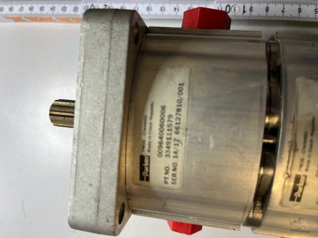 Parker Hydraulik  Zahnradpumpe  PN 3349111579/3911832161 SAE A pump