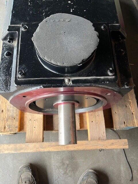 Faurndau 3-AC motor ASM 200 L 37-54-B-ff-S