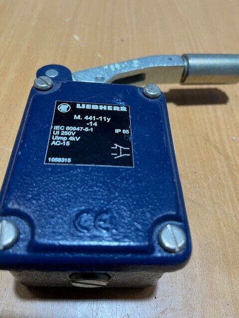 LIEBHERR Positonswitch M.441-11y-14