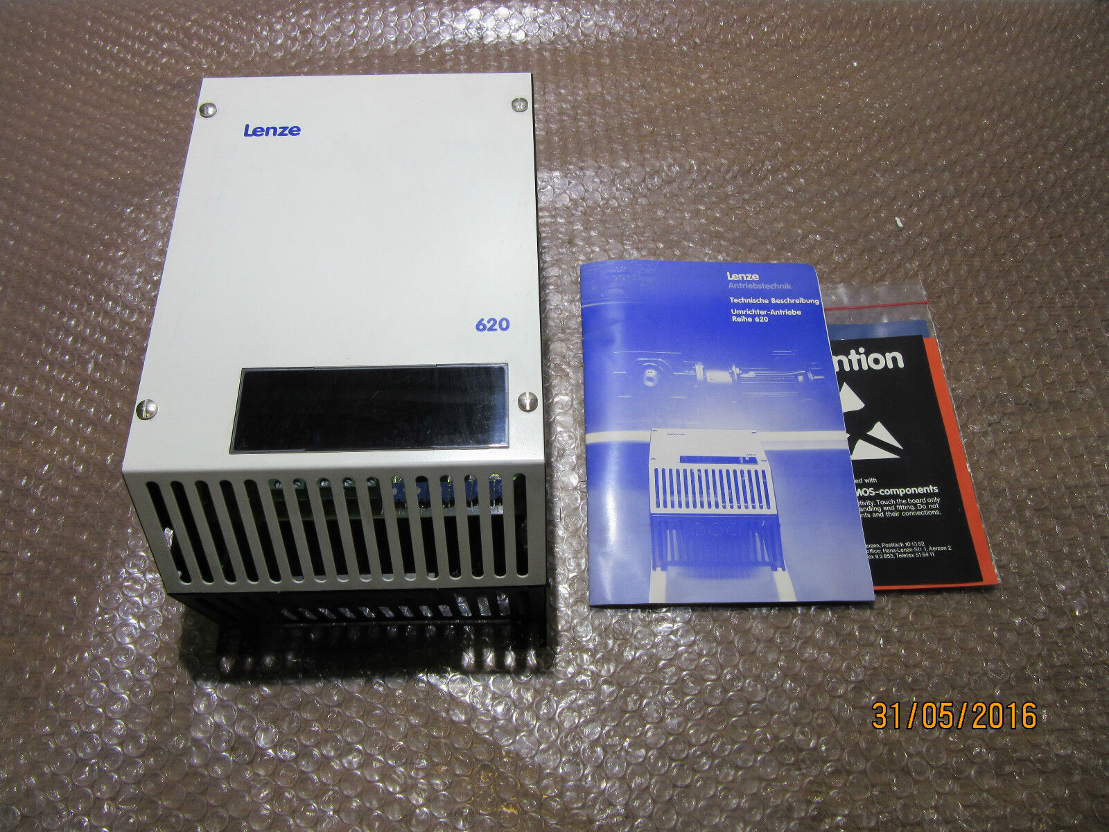 UNUSED | Lenze 620 | Typ: 623_E.2B | Eingang: 220/240V  | Ausgang: 0-220/240V 