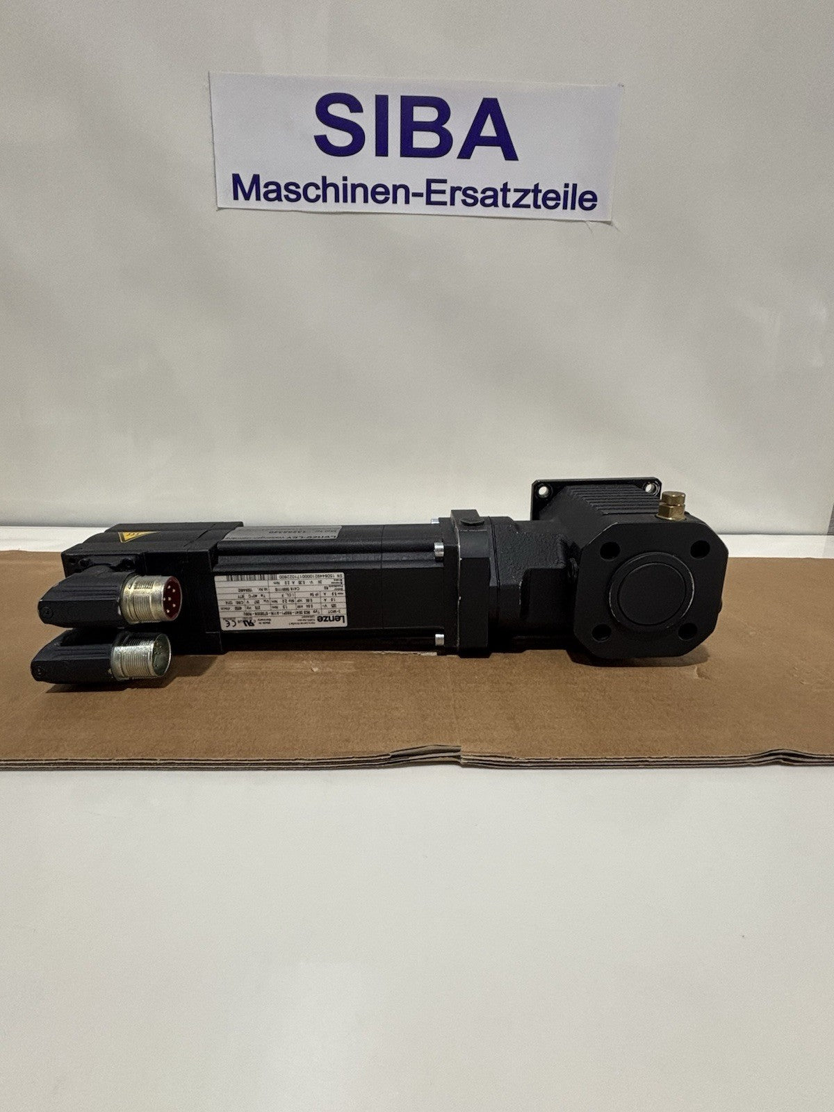 LENZE MCS 06I41-RS0P1-A11N-ST5S00N-R0SU 15064992 Vogel SKN 050 298317