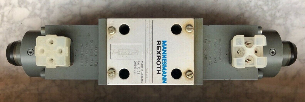Mannesmann Rexroth 4WRA10 W40-12/24NZ4/M Magnetventil RN117.73001507/3