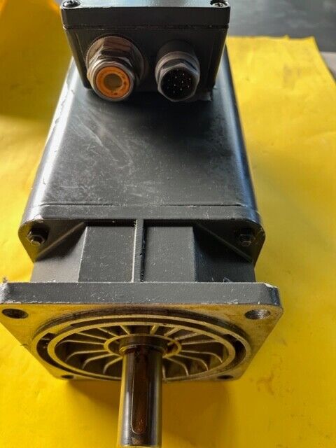 SIEMENS 1FT5074-0AF01-0-Z  Servomotor