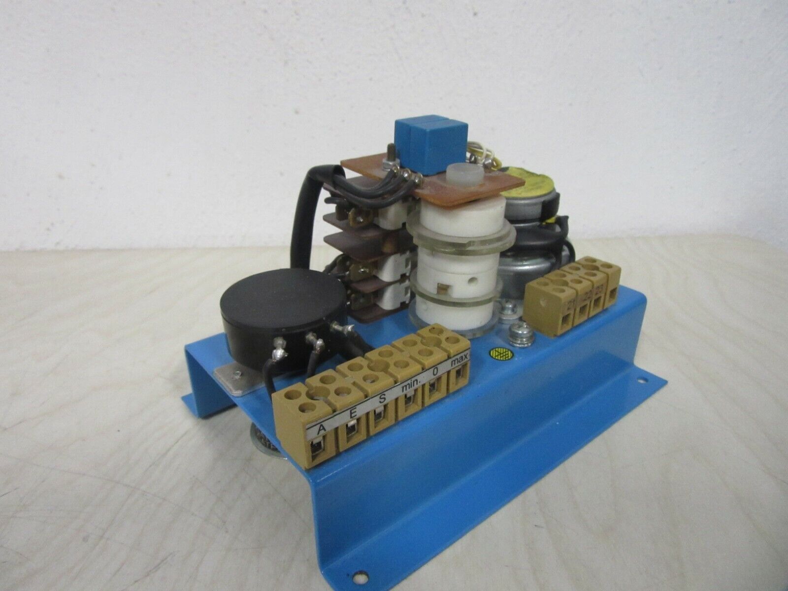 Reo Transformator RMOKE P370 mit Kond.-Motor 230V, 50Hz