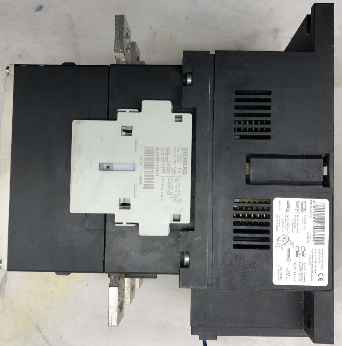 Siemens 3RT1064-6AB36 Leistungsschütz mit 2x 3RH1921-1DA11