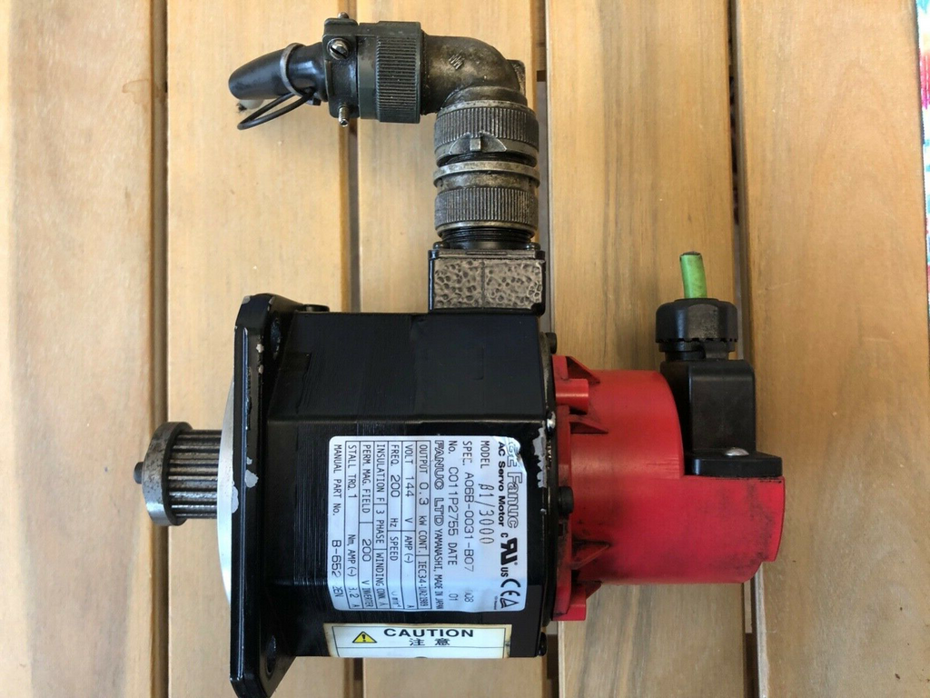 GE Fanuc B1/3000 Servomotor A06B-0031-B07  0,3kW
