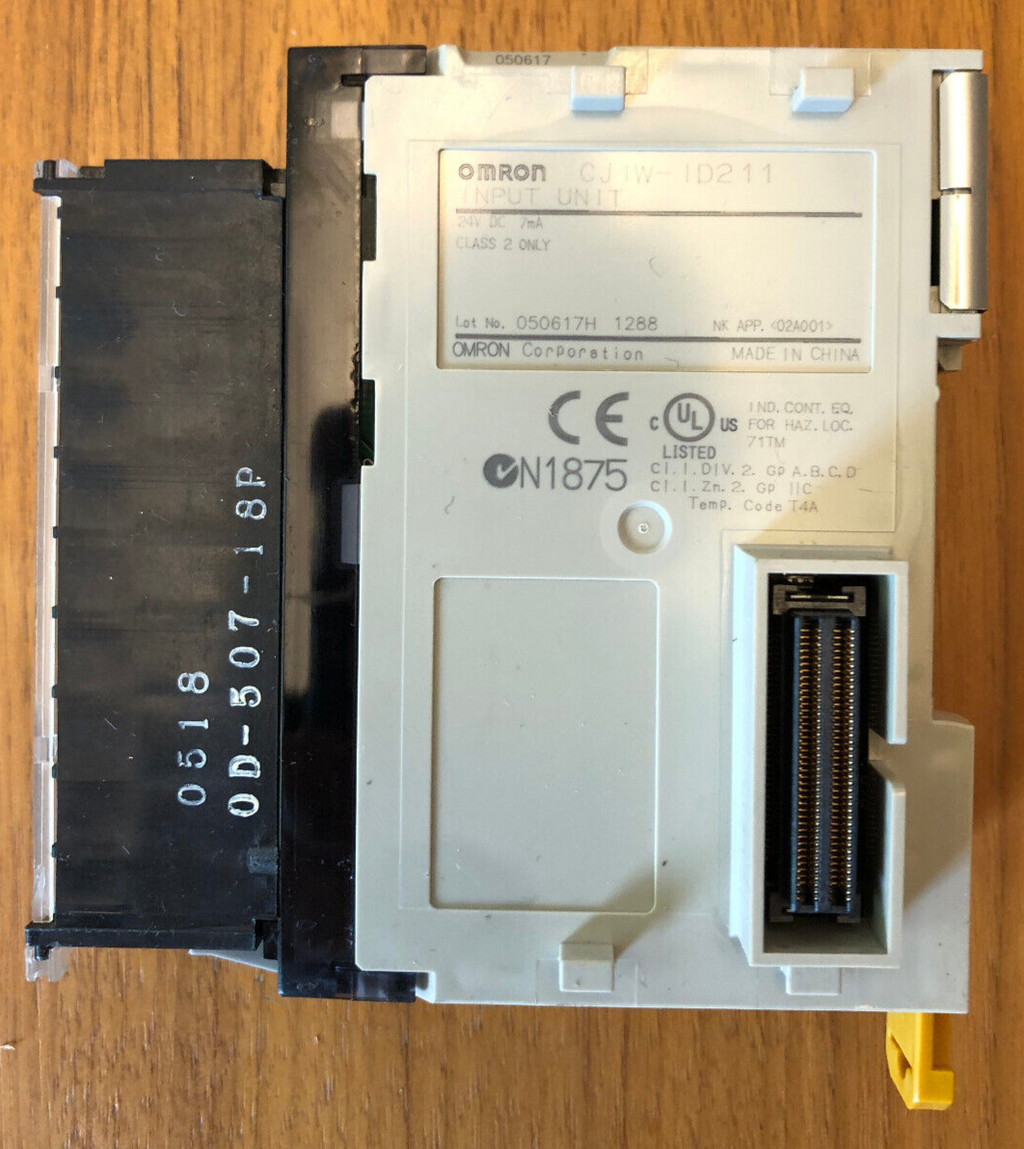 OMRON CJ1W-1D211 Input Unit