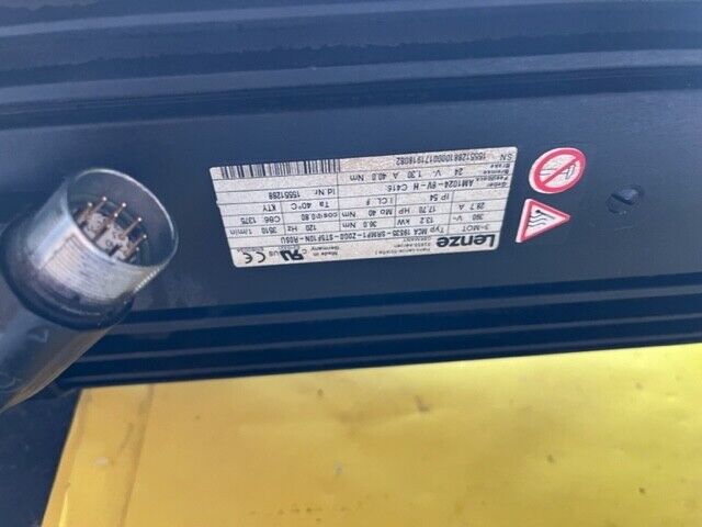 Lenze TYP MCA 19S35-SRMP1-Z0G0-ST5F10N-R0SU GEBER FEEDBACK AM1024-8V-H BRAKE 24V