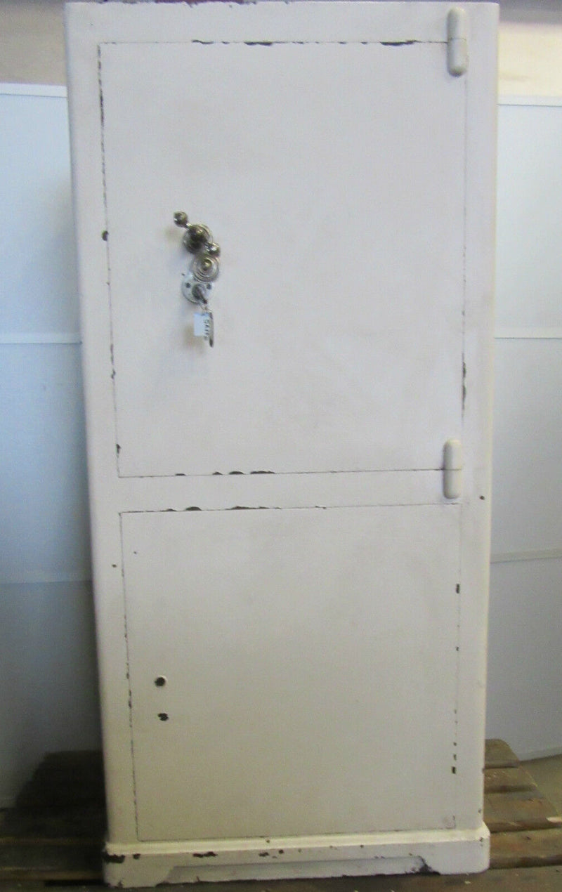 SAFE Fa. J. Ostertag (Stahlpanzerkassenschrankfabrik) 