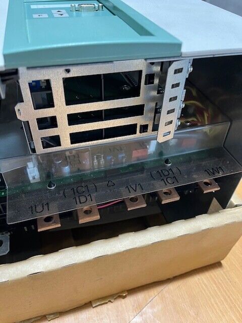 Siemens 6RA7028-6DV62-0-Z SIMOREG DC-MASTER DC CONVERTRE