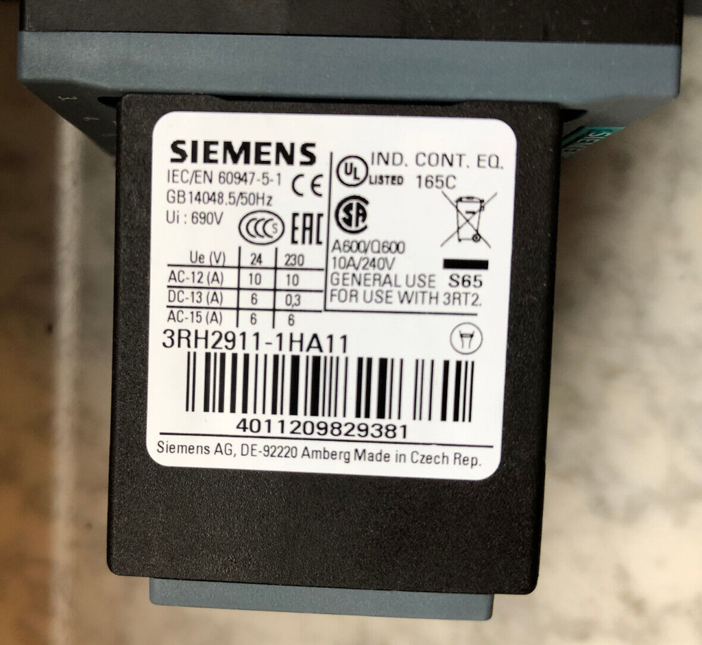 Siemens Schütz Contactor 3RT2037-1AP04 65A, 400V, 30KW