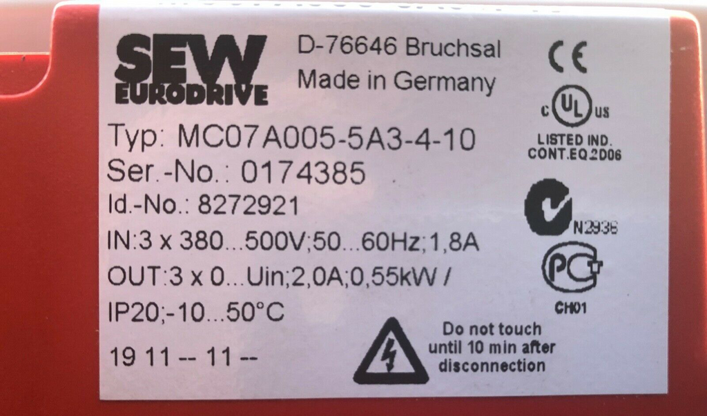 SEW EURODRIVE MOVITRAC MC07A005-5A3-4-10  8272921