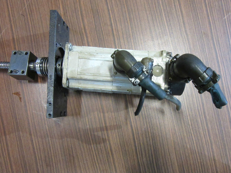 Mitsubishi AC Servo Motor HA 33NCB - S