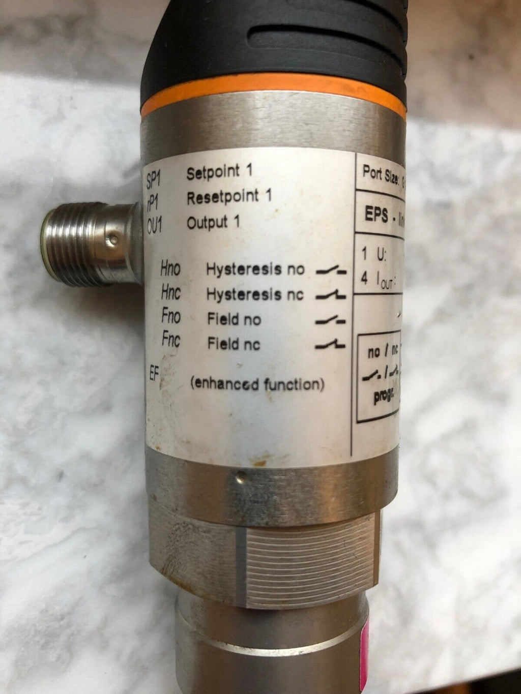 IFM Drucksensor mit Display PN5000 PN-400-SBR14-HFPKG/US/ /V