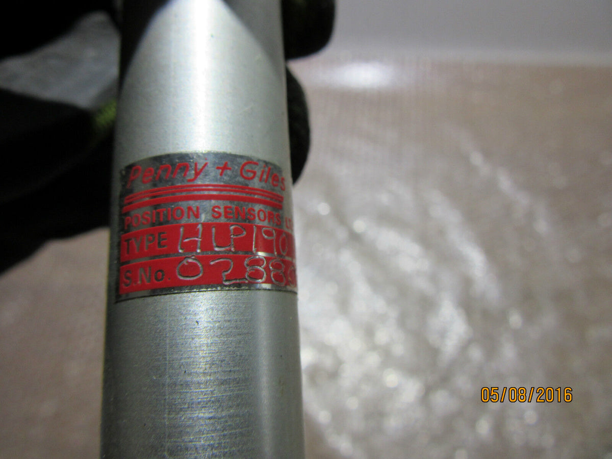 PENNY + GILES Position Sensors LTD HLP/90/FLI/200/8K - used -