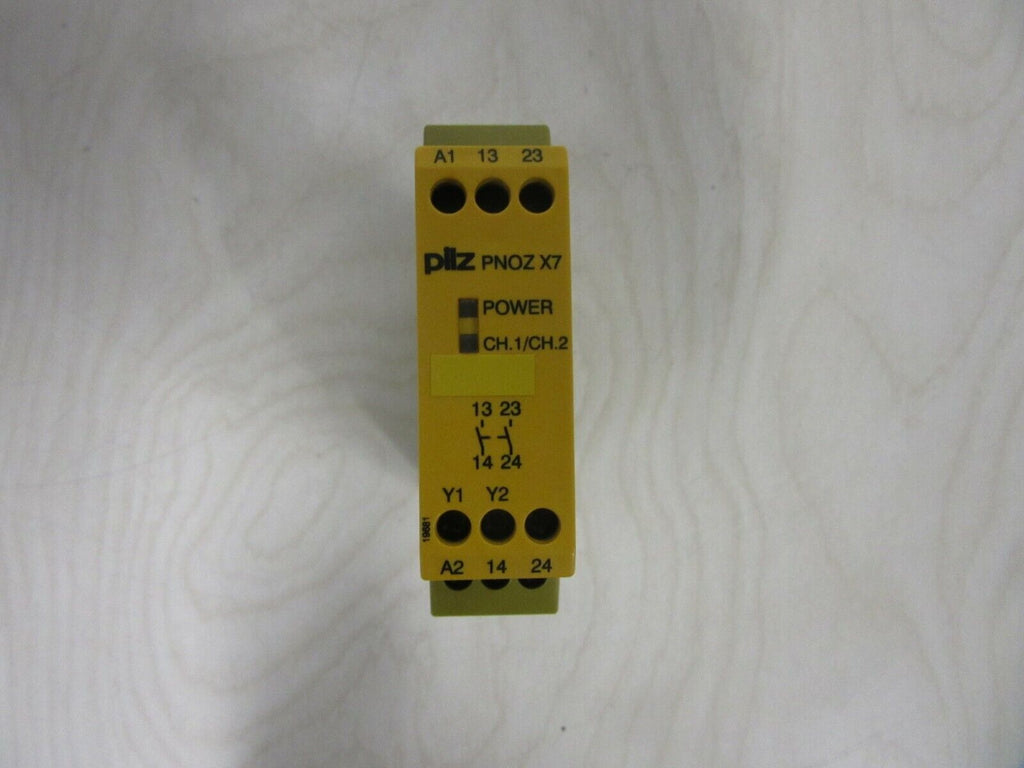 Pilz PNOZ X7 Sicherheitsschaltgerät 24VACDC 2n/0