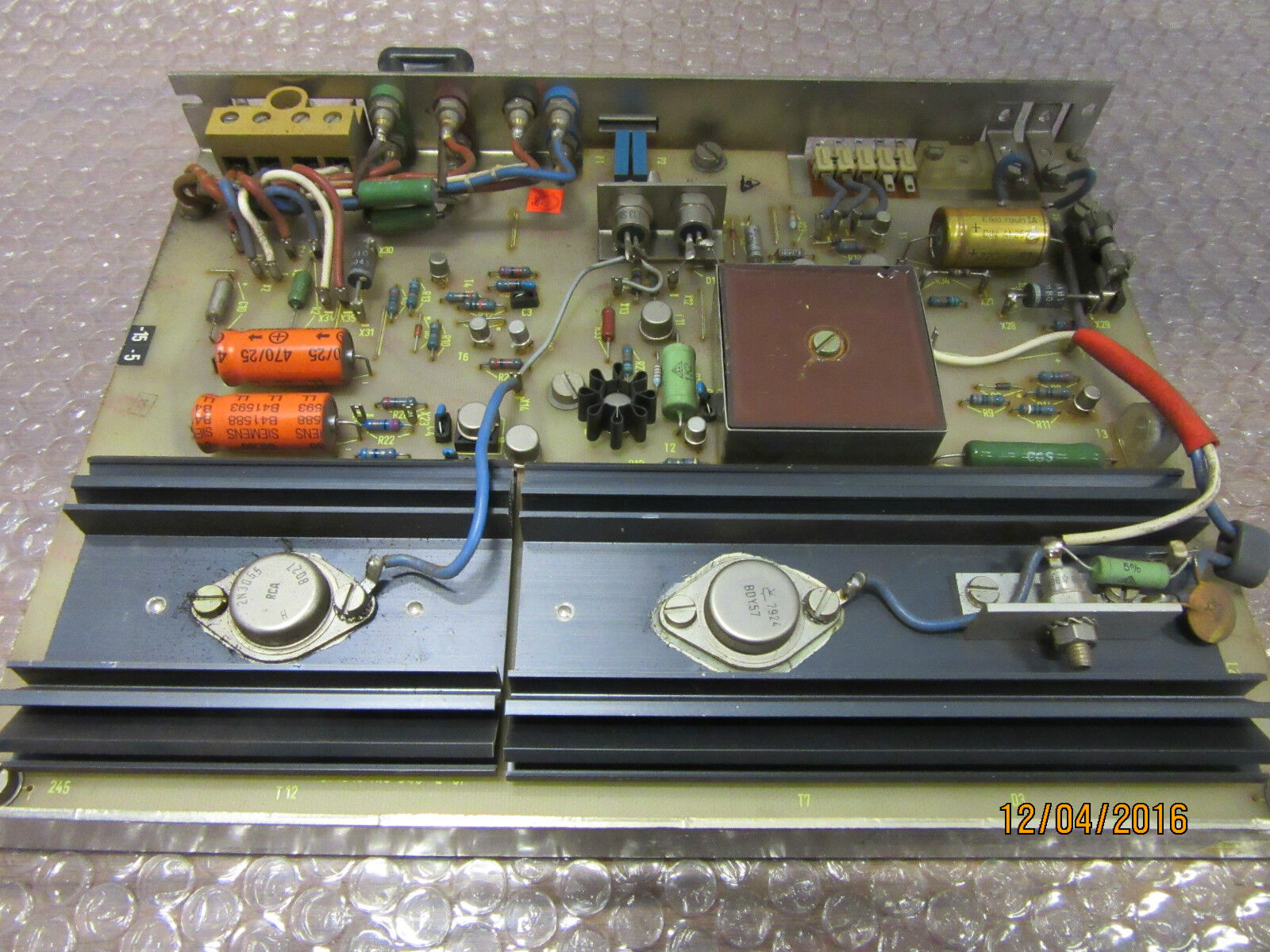 Siemens C74451-A1611-A1 | Spannungsregler (Voltage Regulator)